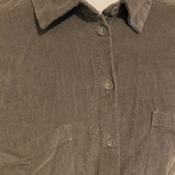 H&M Oversized Corduroy Button Down Shirt - Picture 5 of 8